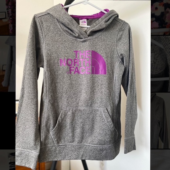 North Face Athletic Sweater - Picture 1 of 5